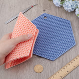 4Pcs 4 Colors Honeycomb Pattern Silicone Hot Pads, for Hot Dishes, Heat Resistant Heat Insulation Pad, Kitchen Tool with 1Pc Iron Beading Tweezers, Mixed Color, 180x155x6mm, Hole: 11mm