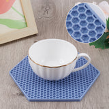 4Pcs 4 Colors Honeycomb Pattern Silicone Hot Pads, for Hot Dishes, Heat Resistant Heat Insulation Pad, Kitchen Tool with 1Pc Iron Beading Tweezers, Mixed Color, 180x155x6mm, Hole: 11mm