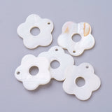 Freshwater Shell Pendants, Flower, 19~20x20x2mm, Hole: 1.2mm, 100pc/Set