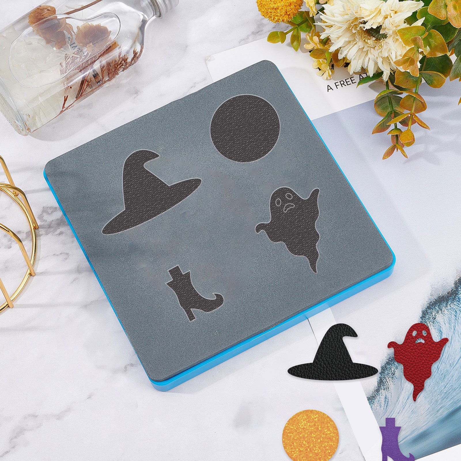 Globleland Leather Die Cutting Ghost, Hat, Boots Pattern Earring Cutting Dies Stencil Embossing Craft Decor Leather Mold Template Plastic Injection Mold for DIY Paper Card