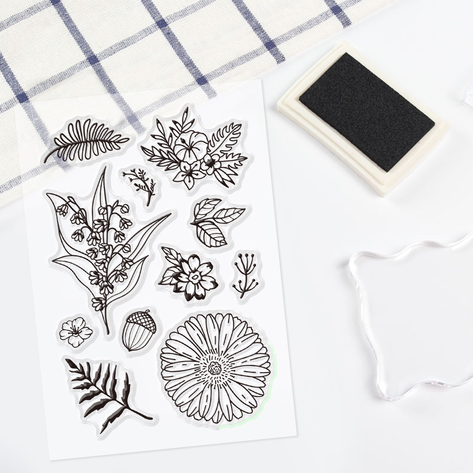 GLOBLELAND Flower Leaves Clear Stamps Silicone Stamp Cards Daisy Bells Flower Clear Stamps for Card Making Decoration and DIY Scrapbooking
